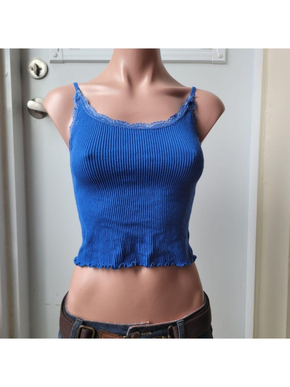 Forever 21 Y2K Lace Trim Romantic Summer Cami Tank Top (M)